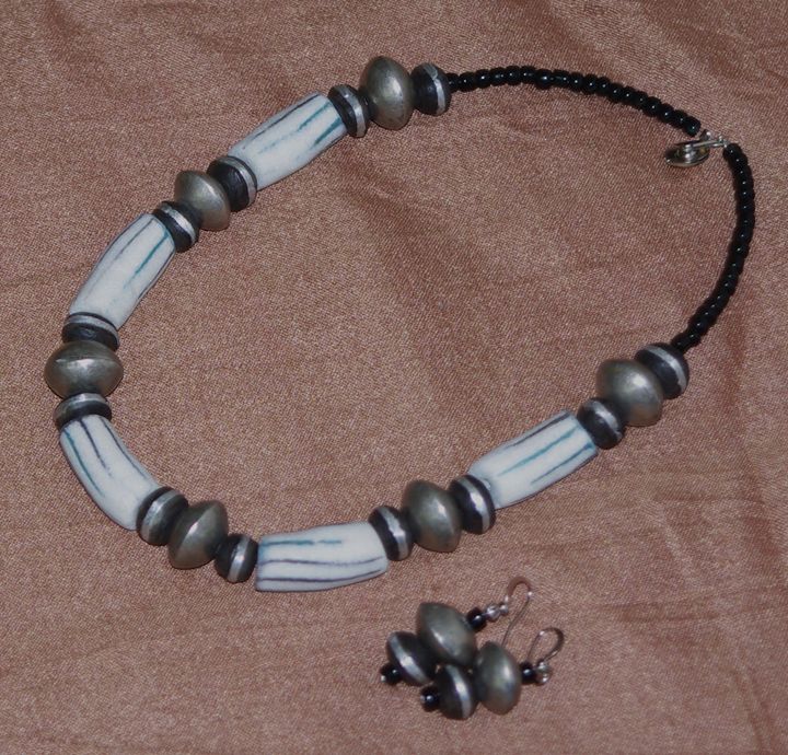 African beads necklace - Maya Art