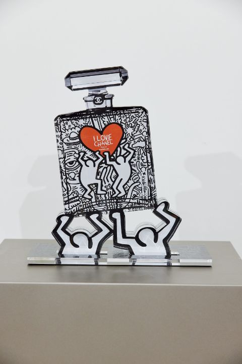 Bottle Love Keith Haring, 2022 - Art de Vivre Gallery and Design