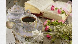 Victorian Tea Time - CAROLYN SCHUSTER