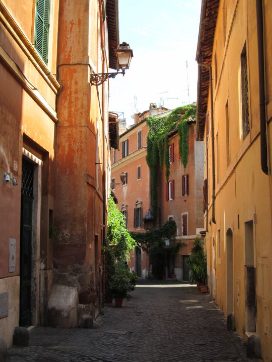 Beautiful Old Rome Street - Anne Walter Photography