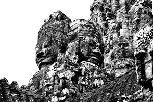Face on Angkor Tom