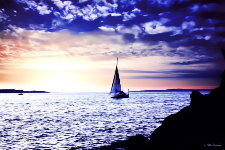 Sunset Sailing at Edmonds Washington - Eddie Eastwood