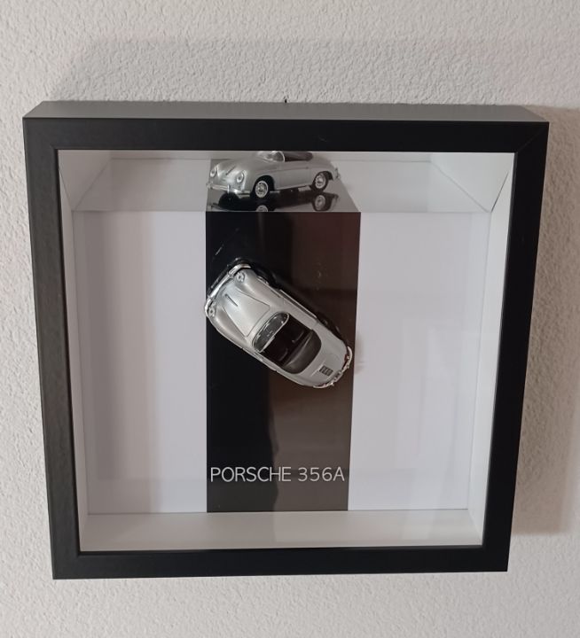 CARS IN FRAMES - Drawings & Illustration