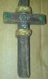 Wood cross with metal cross