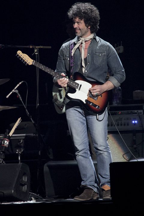 Guitarist Doyle Bramhall II - Front Row Photographs