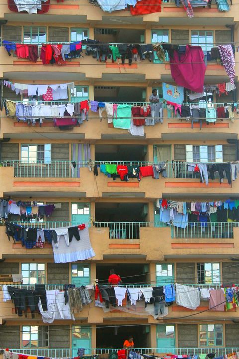 Washing Day in Nairobi - Ali Dunnell Artist