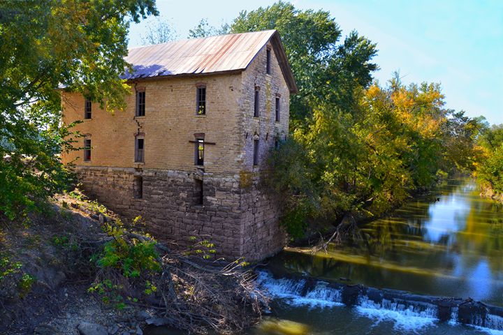 Resultado de imagem para kansas Drinkwater e Schriver Flour Mill