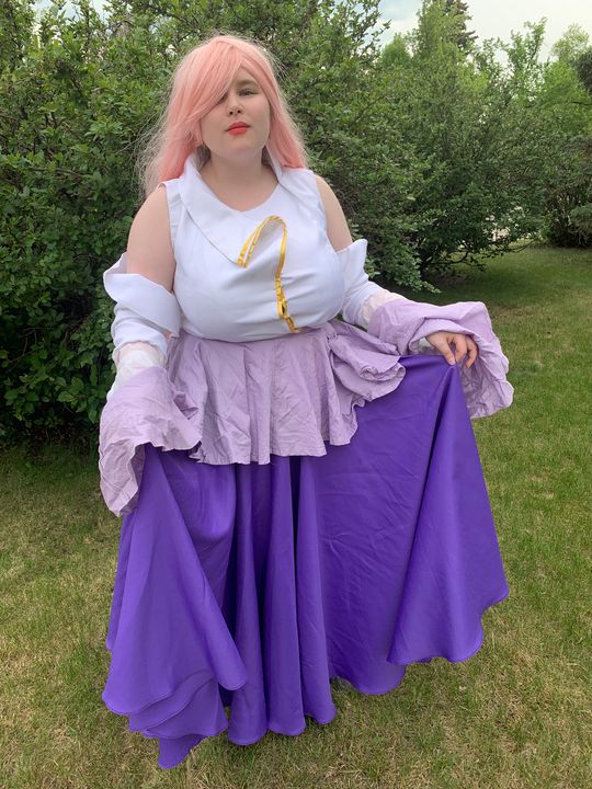 Lacus - Queenroadkill Cosplay and Art
