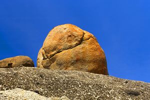 Huge Rocks
