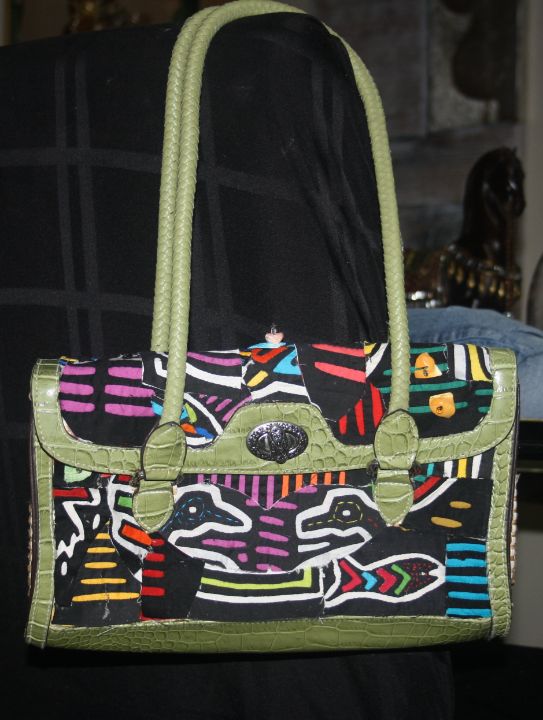 Panamanian Indian design handbag - eco-friendly art
