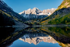 Morning in Maroon Bells