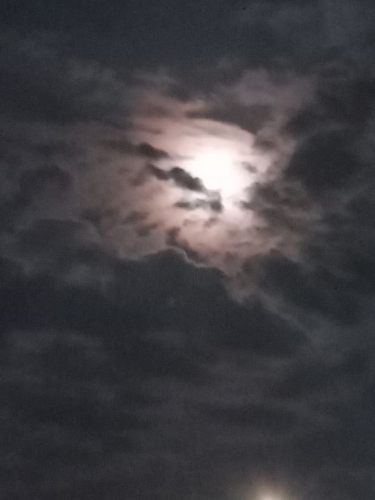 Full Moon in the Clouds - Susan's Sketches to Canvas - Photography