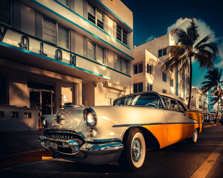 Classic car South Beach Florida - Exist2shoot Photography