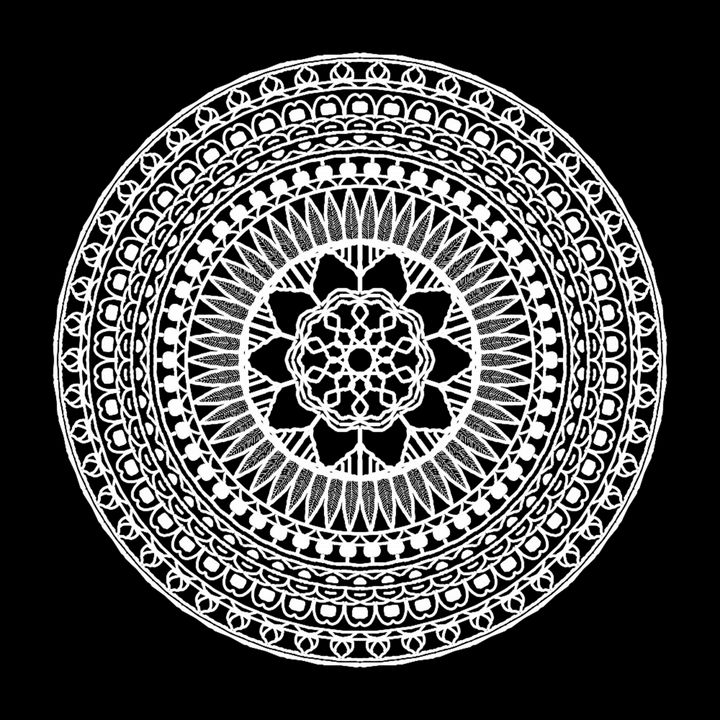 Black and White Mandala - RoshStocks