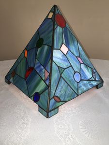 Pyramid - Edith's lamps