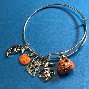 Pumpkin Halloween Bangle Bracelet - DebryndaDavey