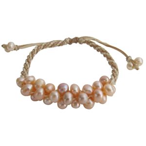 Bracelet Peach Freshwater Pearl - Handcrafted jewelry FashionJewelryForEveryone.com