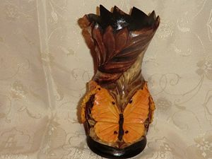 Vase Butterflies Art Woodcarving - Gennady Makulov. The art of carving
