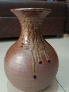 vintage jar with shino glaze - Naron's Gallery