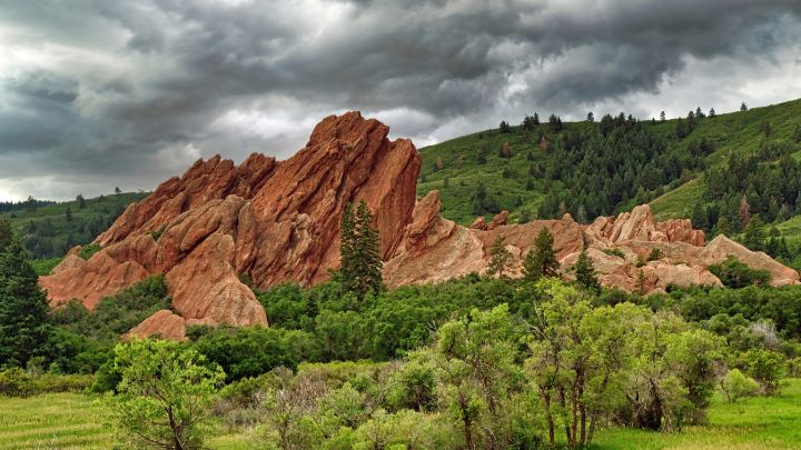 Red Rocks and Gray Skies - Brian Kerls Photography