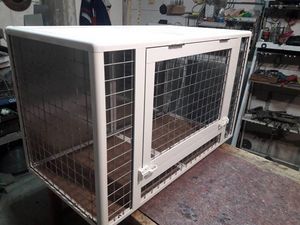 Aluminum cage for  dogs. Color-white